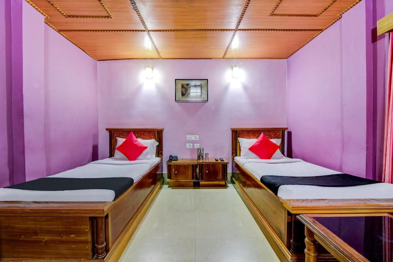 Capital O 67392 Hotel Tso-Gyelling Tavang Kültér fotó