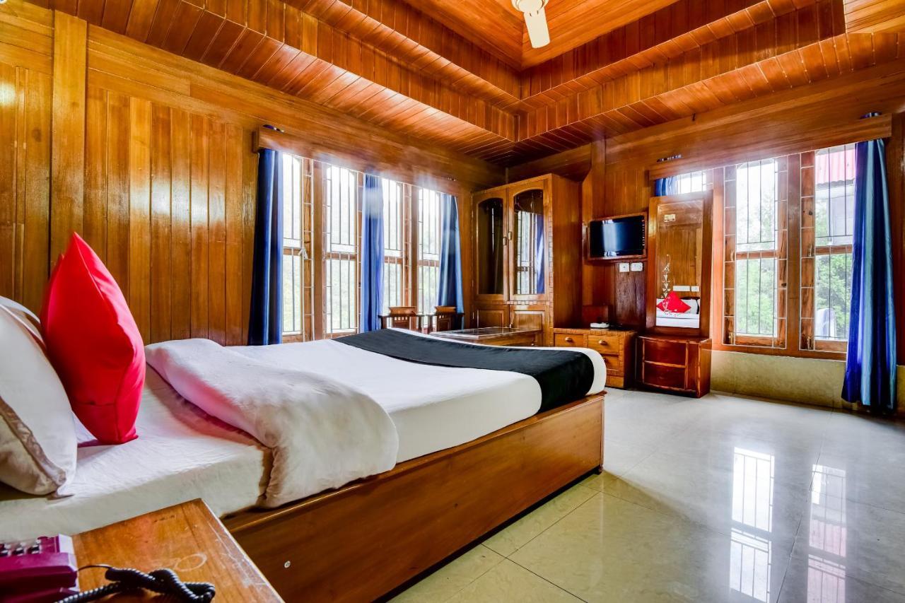 Capital O 67392 Hotel Tso-Gyelling Tavang Kültér fotó