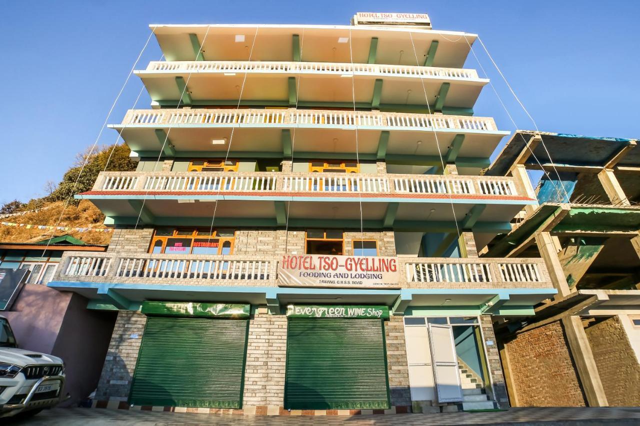 Capital O 67392 Hotel Tso-Gyelling Tavang Kültér fotó
