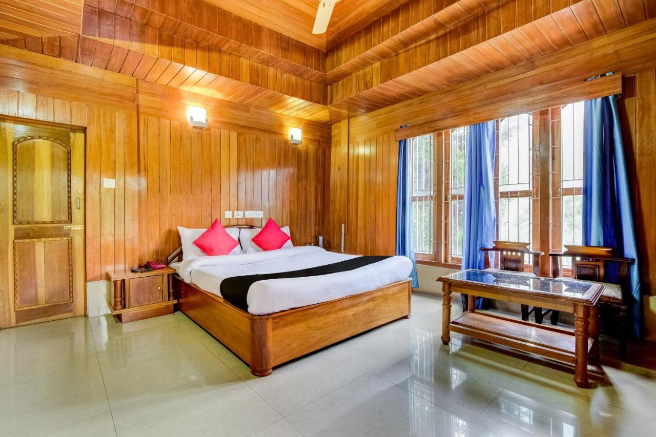 Capital O 67392 Hotel Tso-Gyelling Tavang Kültér fotó